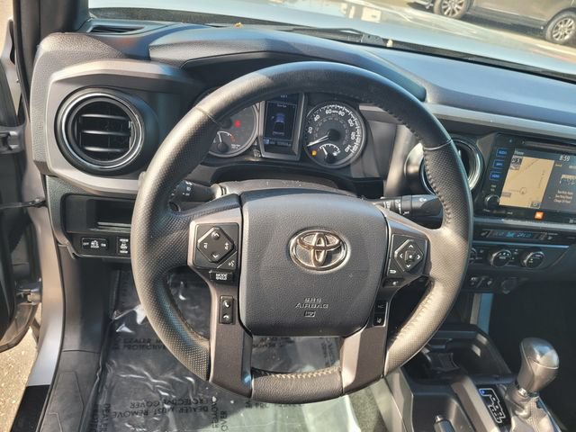 Used 2019 Toyota Tacoma TRD Off-Road AWD/4WD image 30