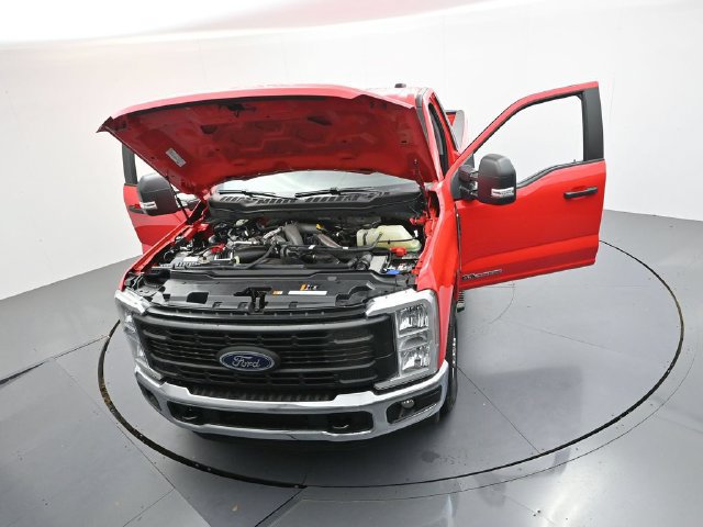 Certified 2026 Ford F250 XL w/ XL Chrome Package RWD image 54