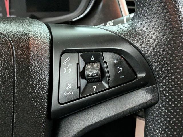 Used 2018 Chevrolet Trax LT FWD image 22