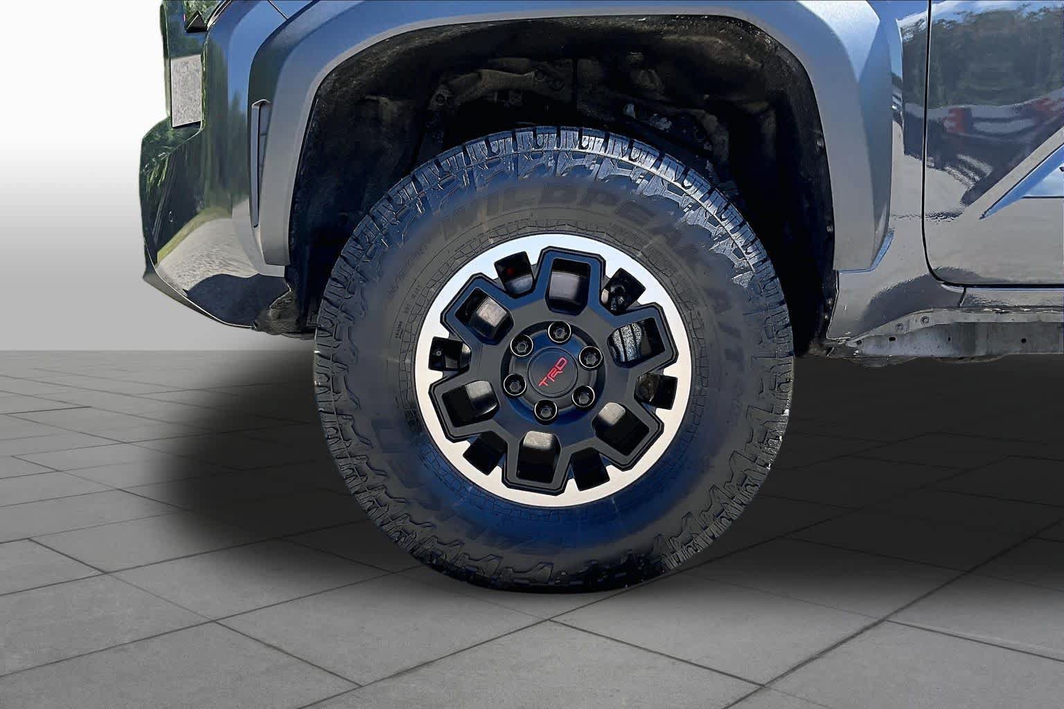 Used 2024 Toyota Tacoma TRD Off-Road w/ TRD Off Road Upgrade Package AWD/4WD image 11