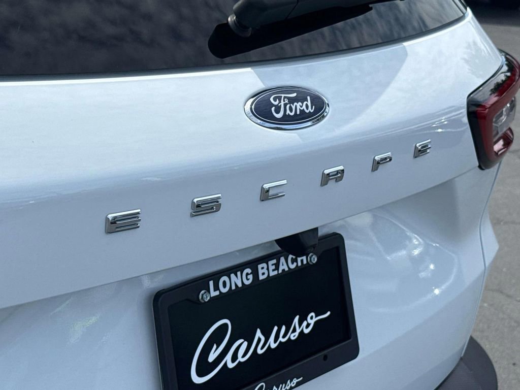 Certified 2025 Ford Escape Active image 6