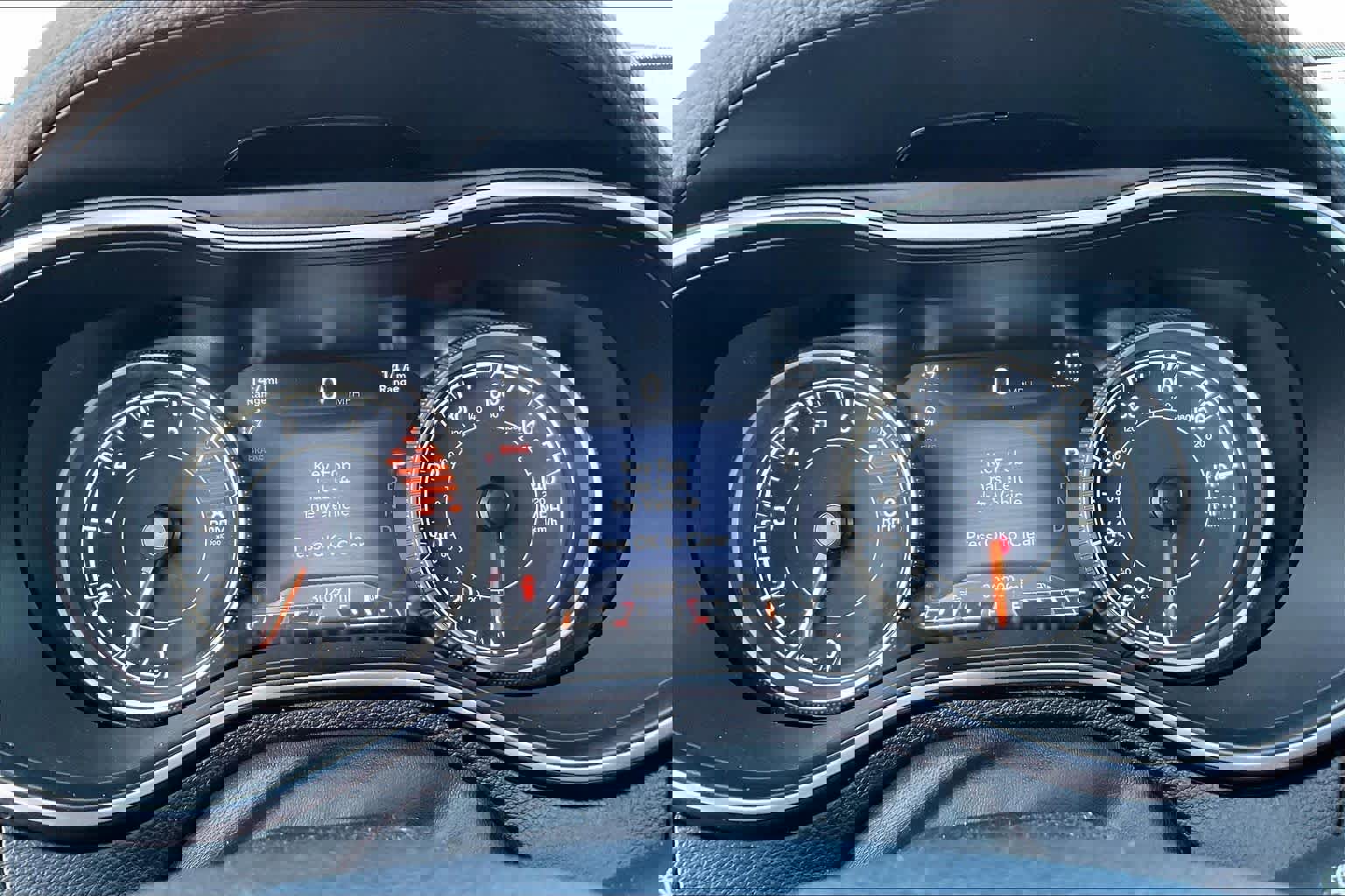 Used 2021 Jeep Cherokee Trailhawk w/ Technology Group image 24