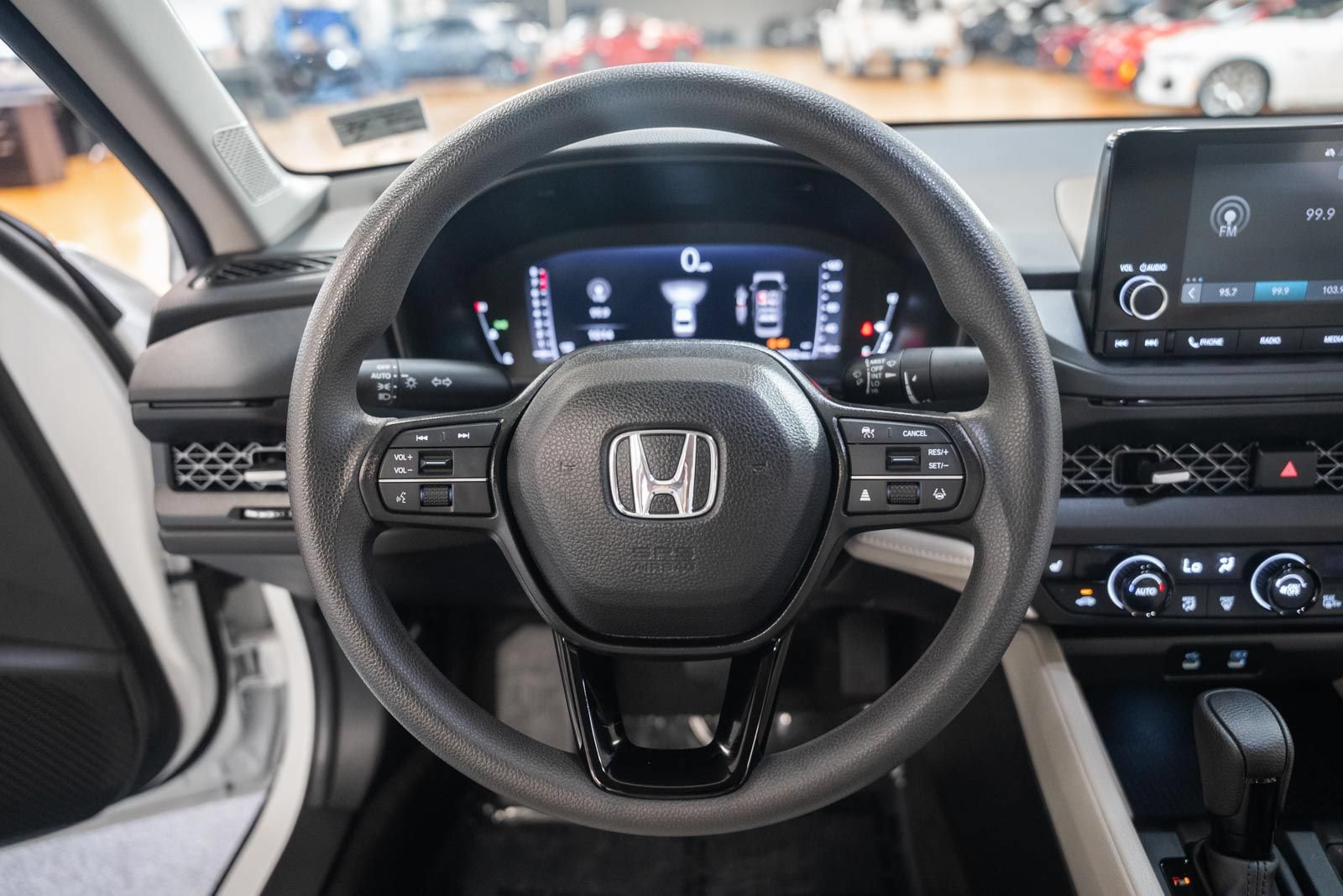 Used 2024 Honda Accord EX image 31