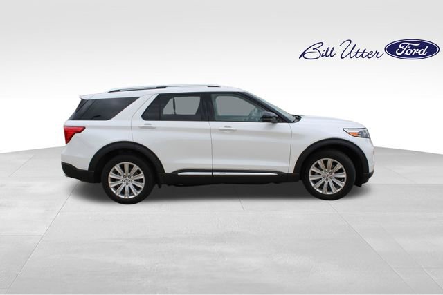 Certified 2023 Ford Explorer Limited w/ Limited Technology Package RWD image 4