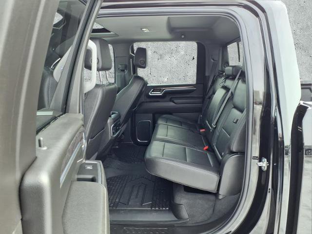 Used 2024 Chevrolet Silverado 3500 LTZ w/ LTZ Convenience Package image 14