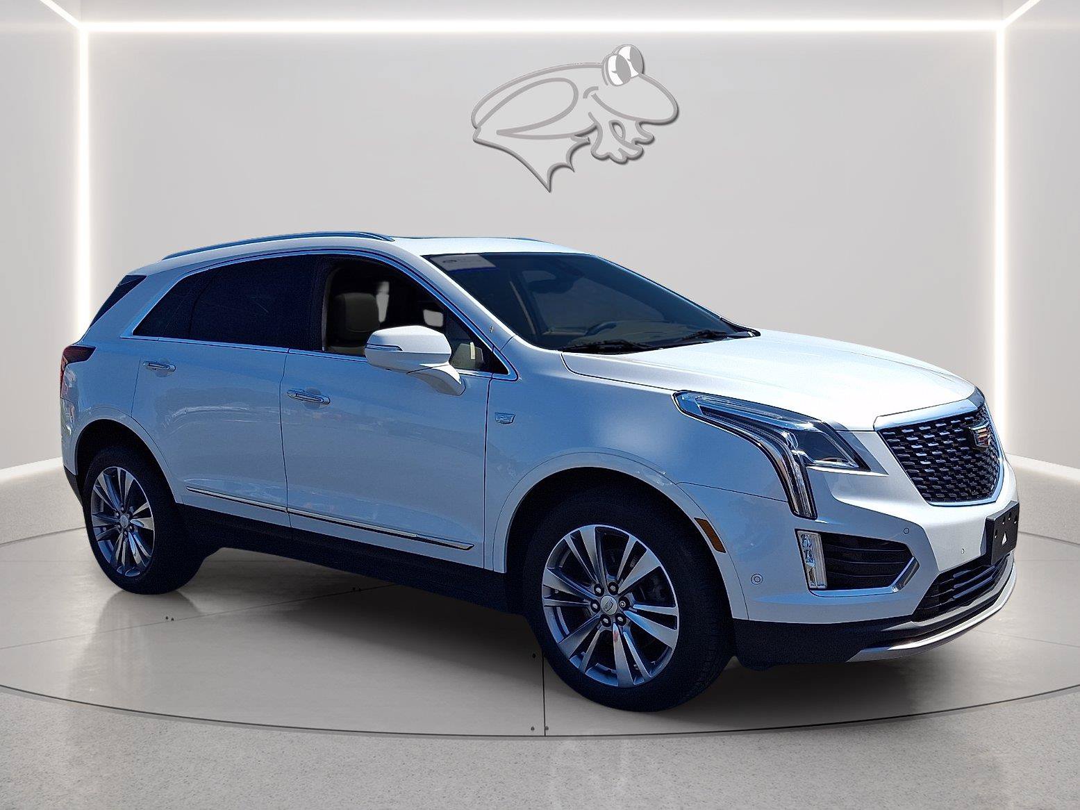 Used 2023 Cadillac XT5 Premium Luxury w/ Platinum Package FWD image 6