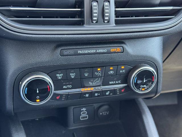Certified 2024 Ford Escape Active AWD/4WD image 22