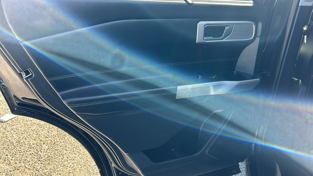 Certified 2020 Ford Explorer Limited w/ Class III Trailer Tow Package image 15