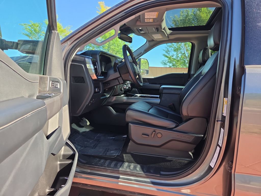 Certified 2025 Ford F350 Lariat AWD/4WD image 13