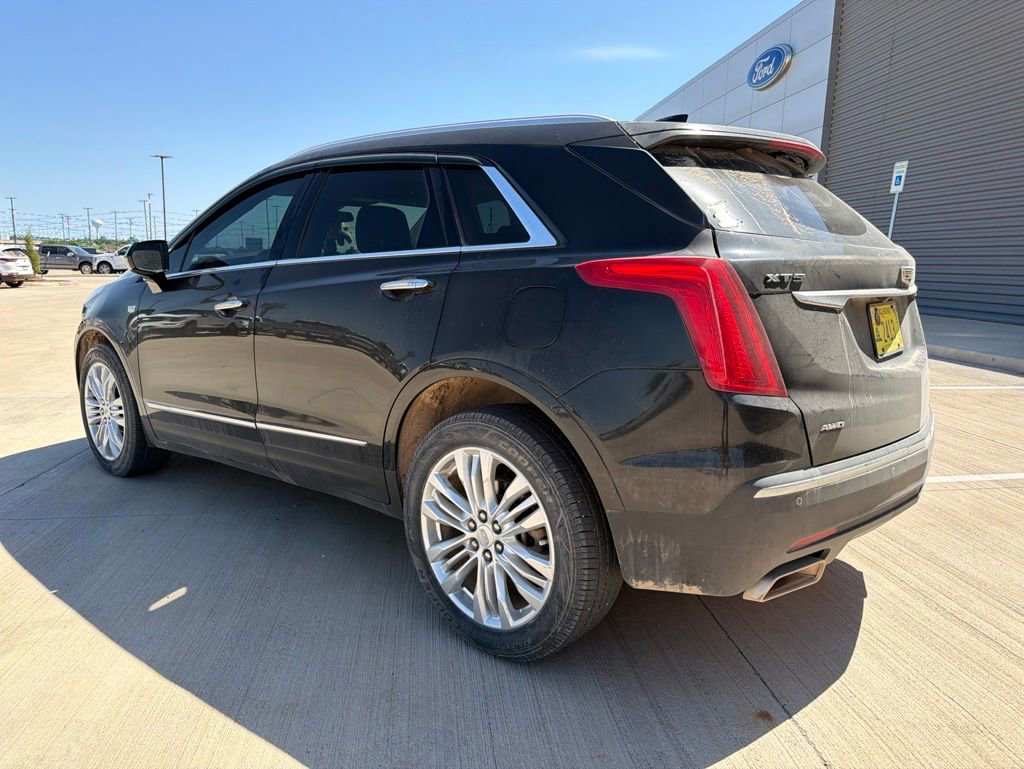 Used 2018 Cadillac XT5 Premium Luxury AWD/4WD image 4