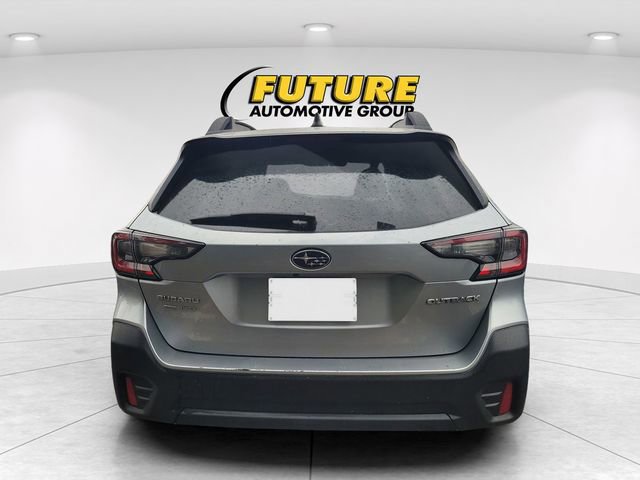 Used 2020 Subaru Outback Premium image 3
