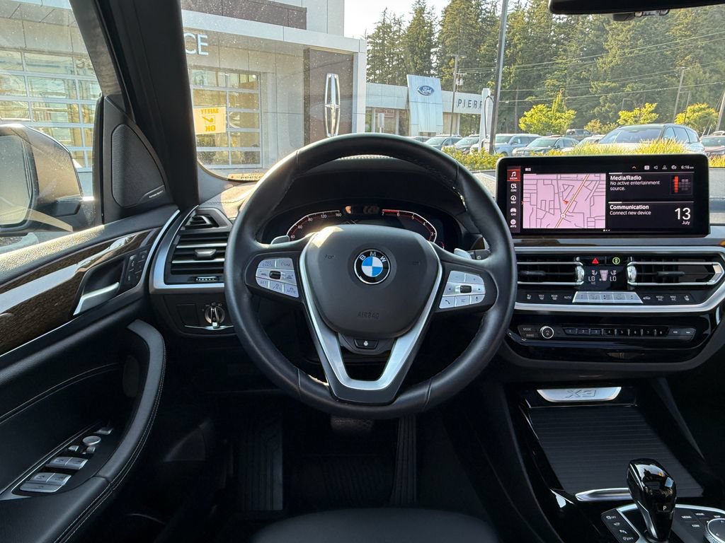 Used 2024 BMW X3 xDrive30i AWD/4WD image 10