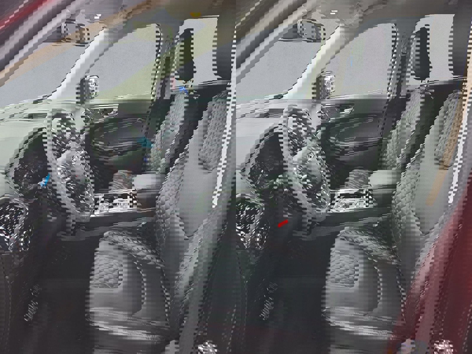 Certified 2024 Ford Edge Titanium w/ Equipment Group 301A image 11