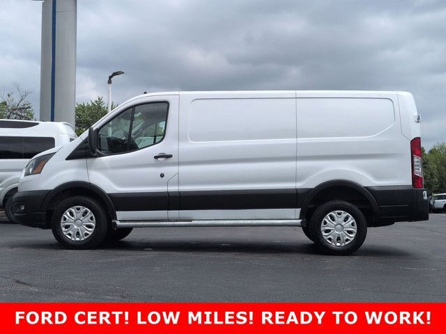 Certified 2025 Ford Transit 250 Low Roof w/ Exterior Upgrade Package RWD image 8
