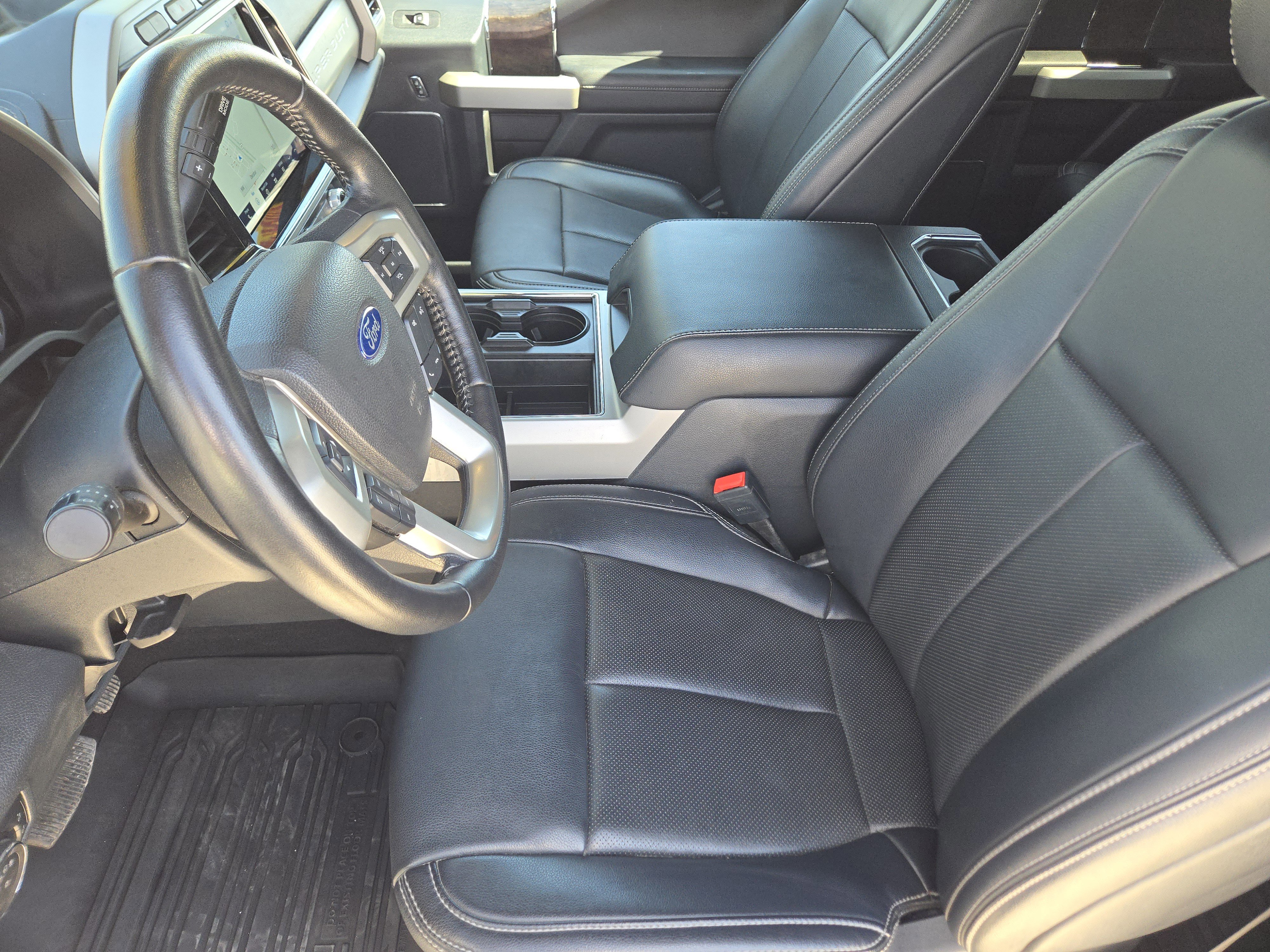 Certified 2022 Ford F250 Lariat w/ Lariat Value Package image 14