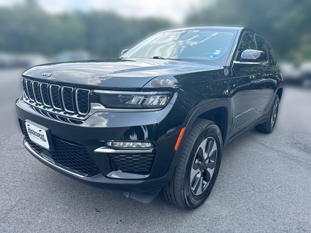 Used 2024 Jeep Grand Cherokee Limited 4xe AWD/4WD image 1