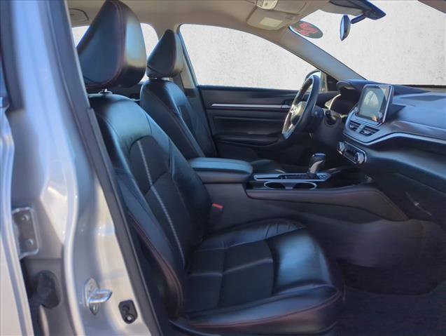 Used 2024 Nissan Altima 2.5 SR image 20