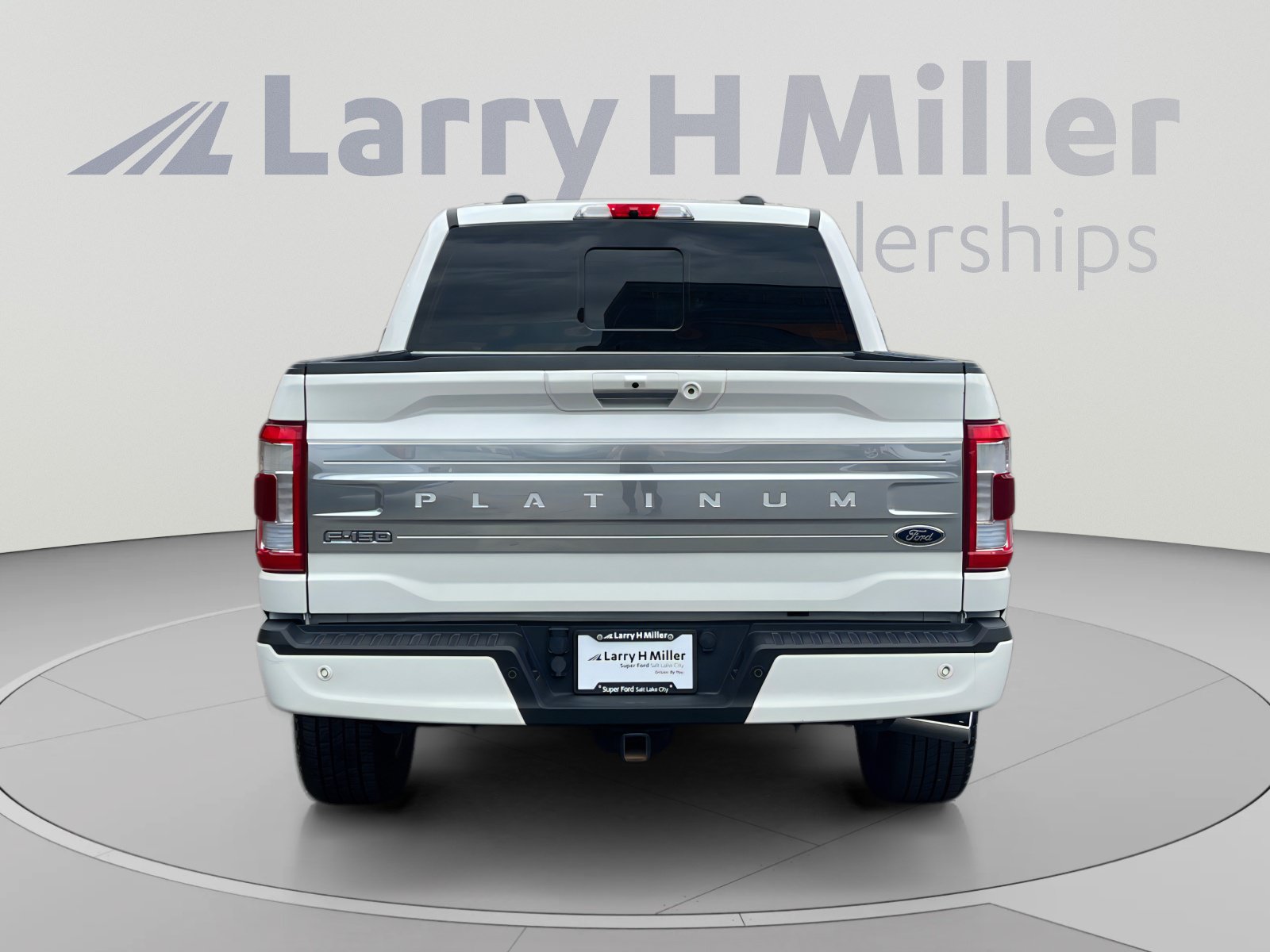 Certified 2021 Ford F150 Platinum w/ Equipment Group 701A High AWD/4WD image 4