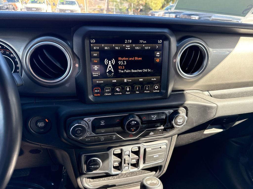 Used 2021 Jeep Wrangler Unlimited Sahara image 18