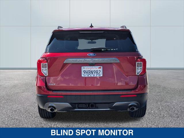 Certified 2023 Ford Explorer XLT w/ Equipment Group 202A RWD image 3