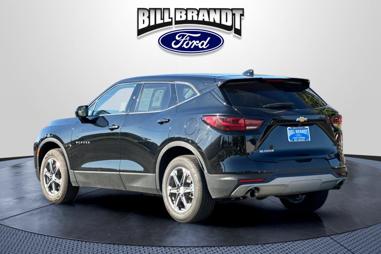 Used 2025 Chevrolet Blazer LT FWD image 5