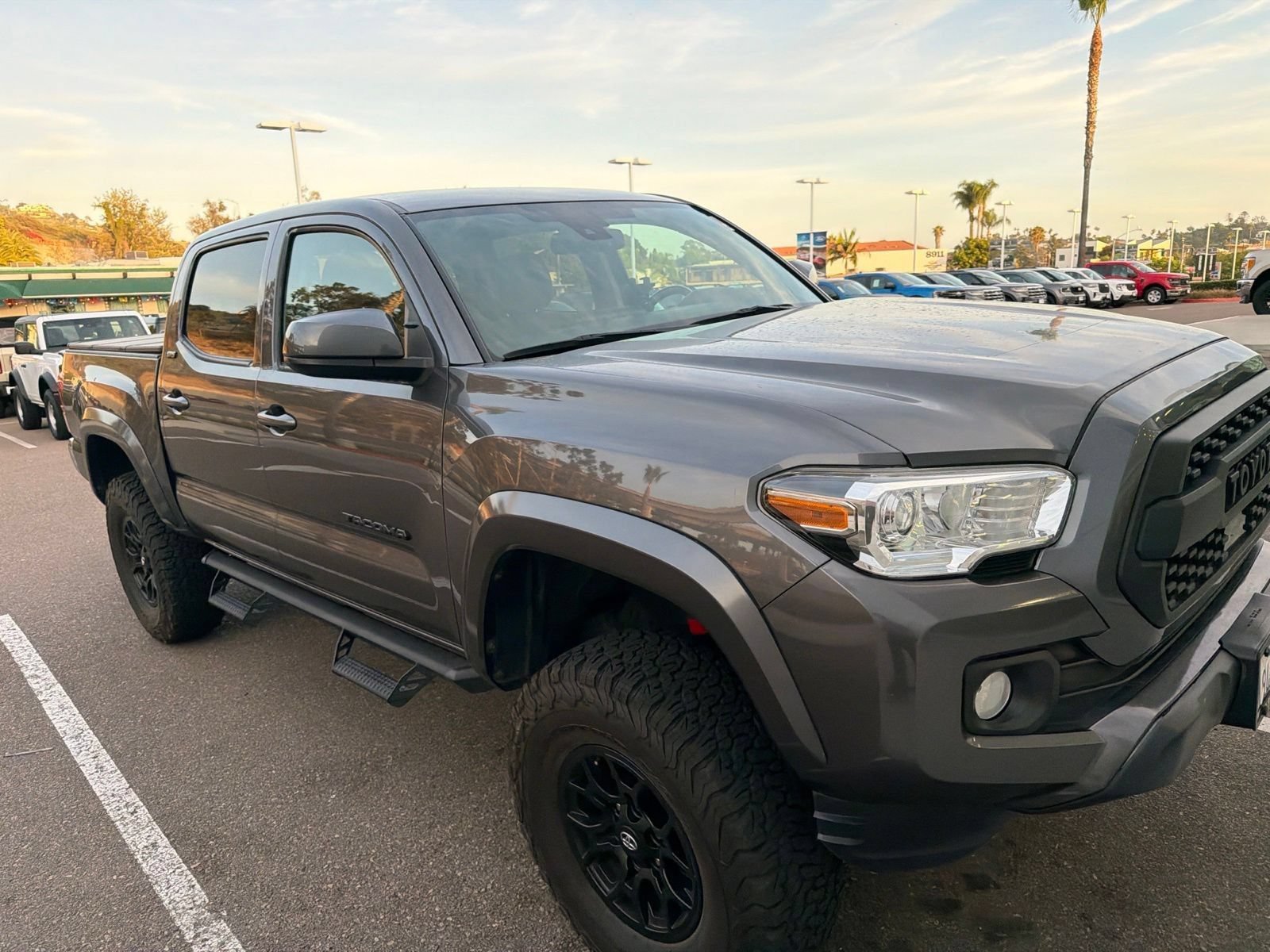 Used 2021 Toyota Tacoma SR5 RWD image 10