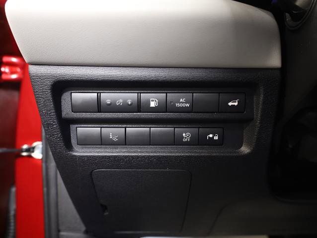 Used 2023 Mitsubishi Outlander SEL image 18