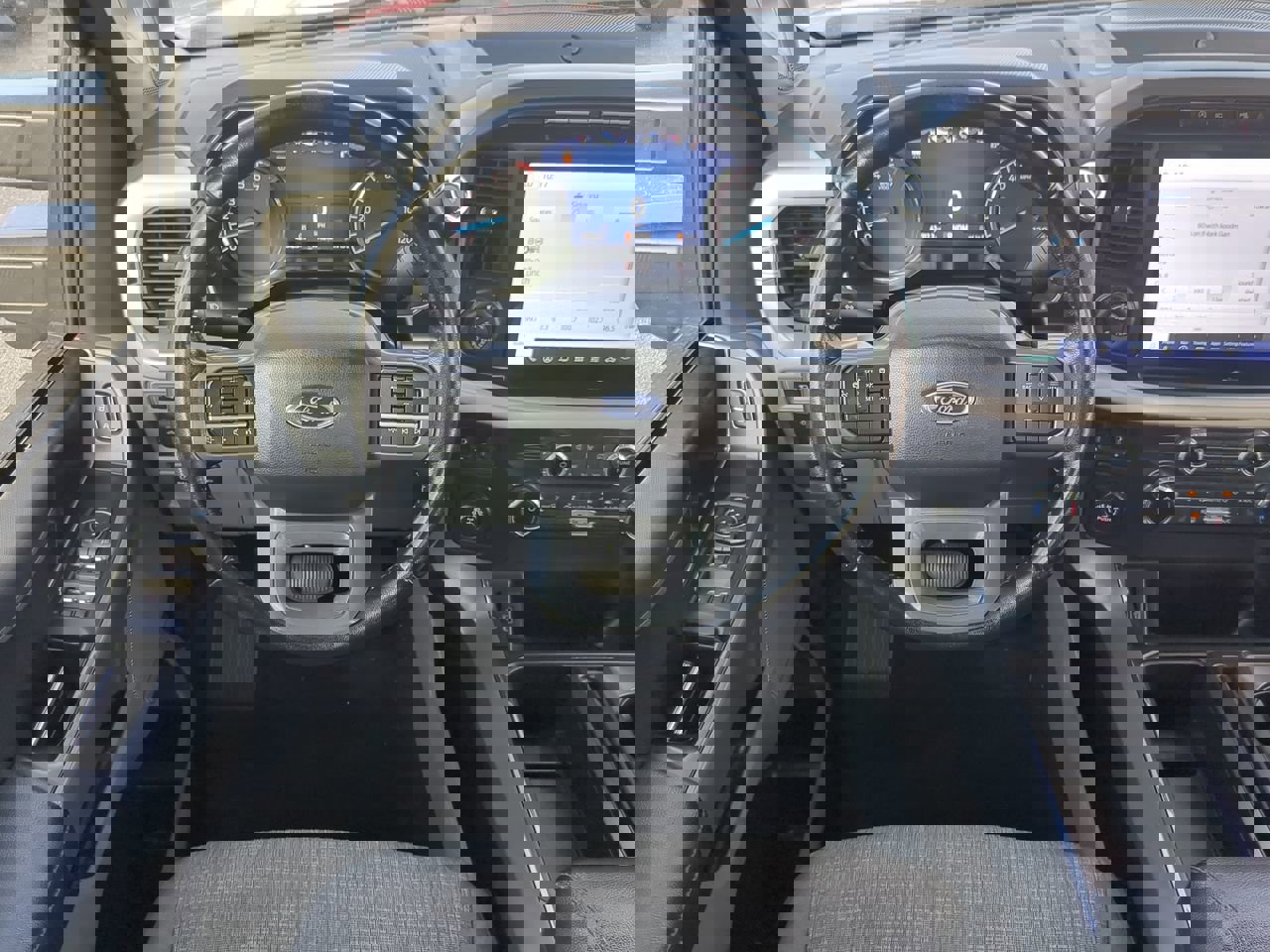 Certified 2022 Ford F150 XLT w/ Equipment Group 302A High image 16