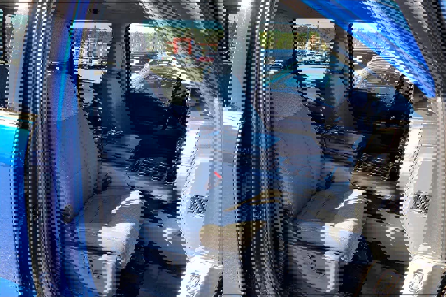 Certified 2022 Ford F150 XLT w/ Equipment Group 302A High image 8