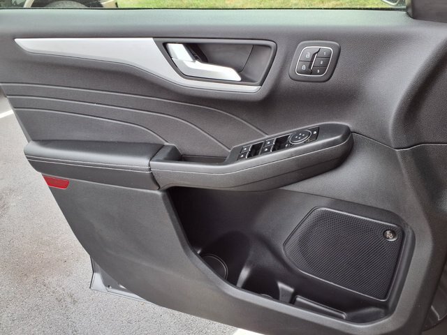 Certified 2023 Ford Escape Platinum w/ Premium Technology Package FWD image 19