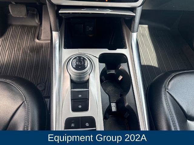 Certified 2023 Ford Explorer XLT w/ Equipment Group 202A RWD image 21