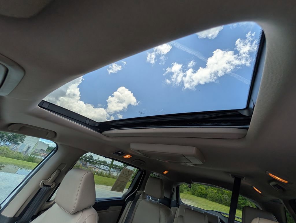 Used 2024 Honda Odyssey Touring image 18