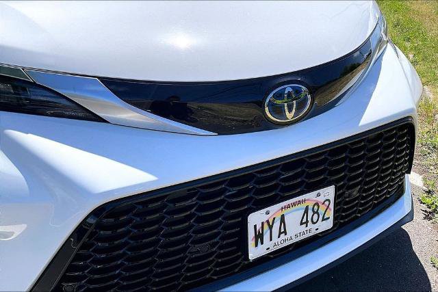 Used 2024 Toyota Sienna XSE FWD image 31