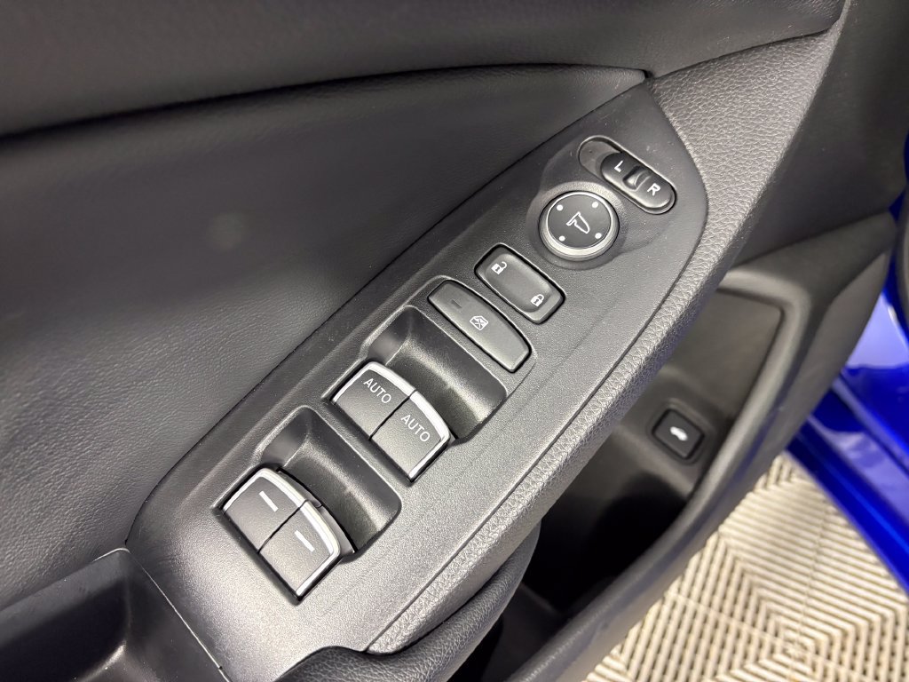 Used 2022 Honda Accord Sport image 12