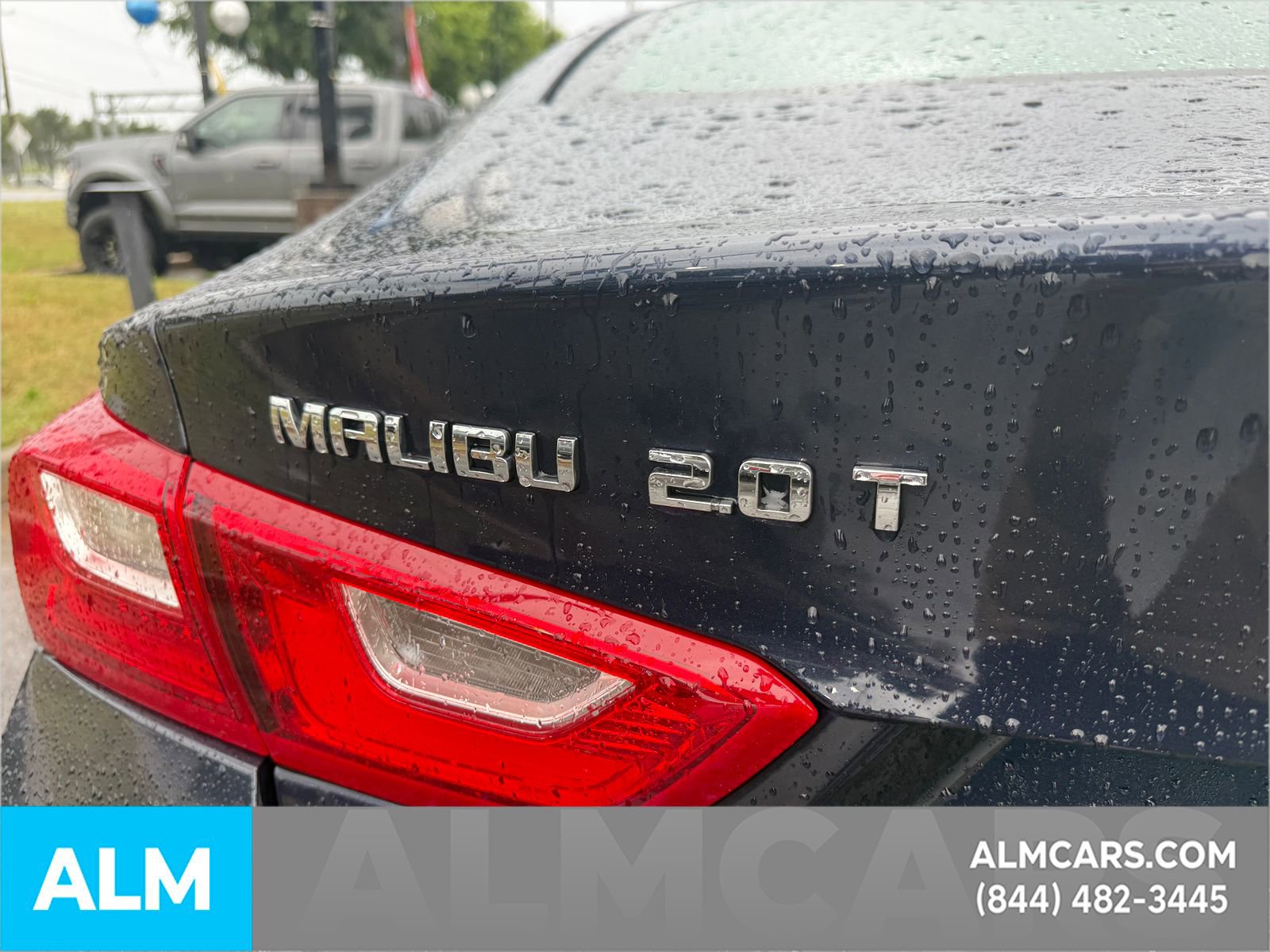 Used 2017 Chevrolet Malibu Premier w/ Premier Sun and Wheel Package FWD image 9