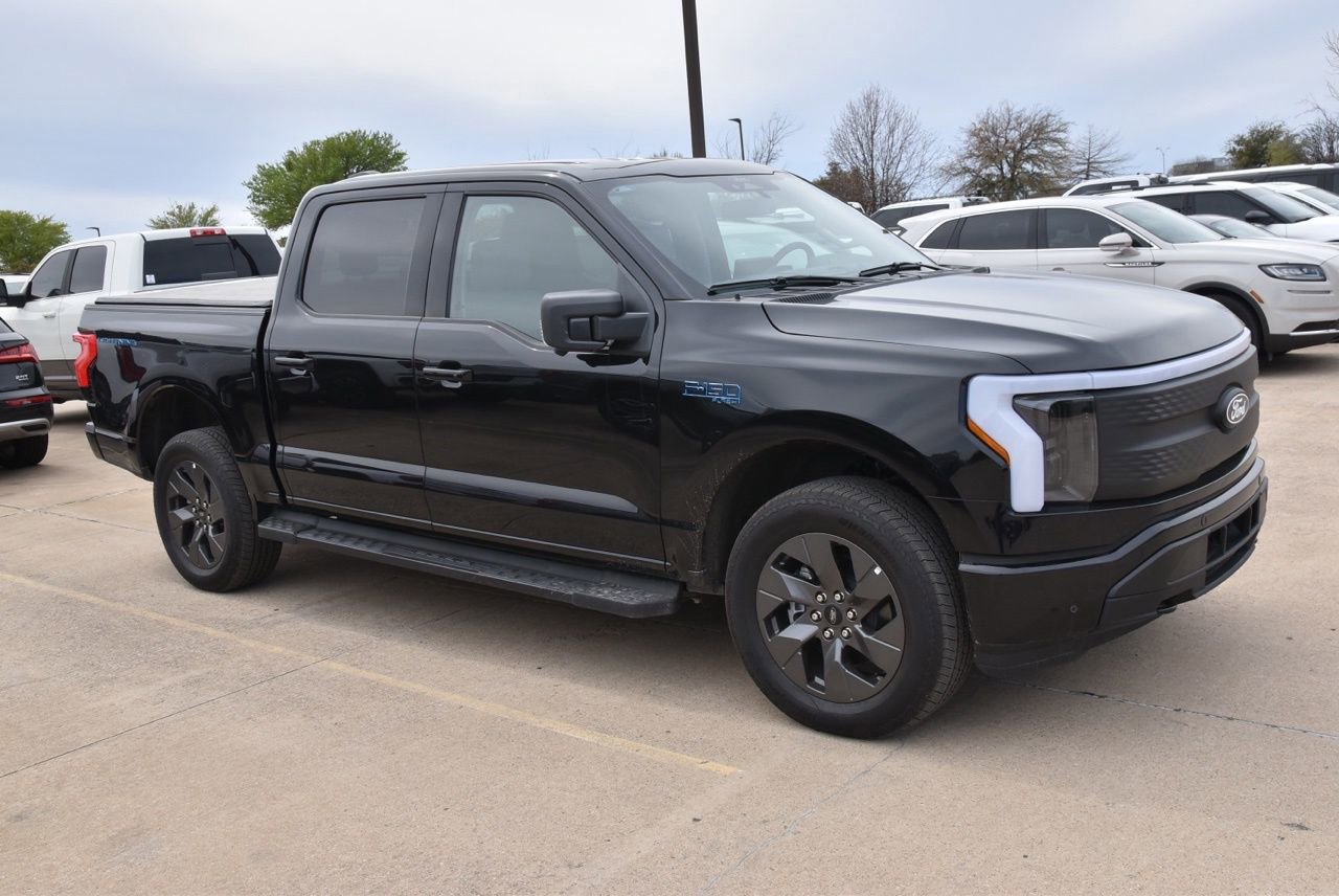 Certified 2025 Ford F150 Lightning Flash image 8