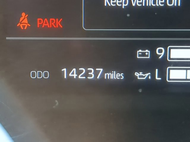 Used 2024 Toyota Tundra Platinum AWD/4WD image 21