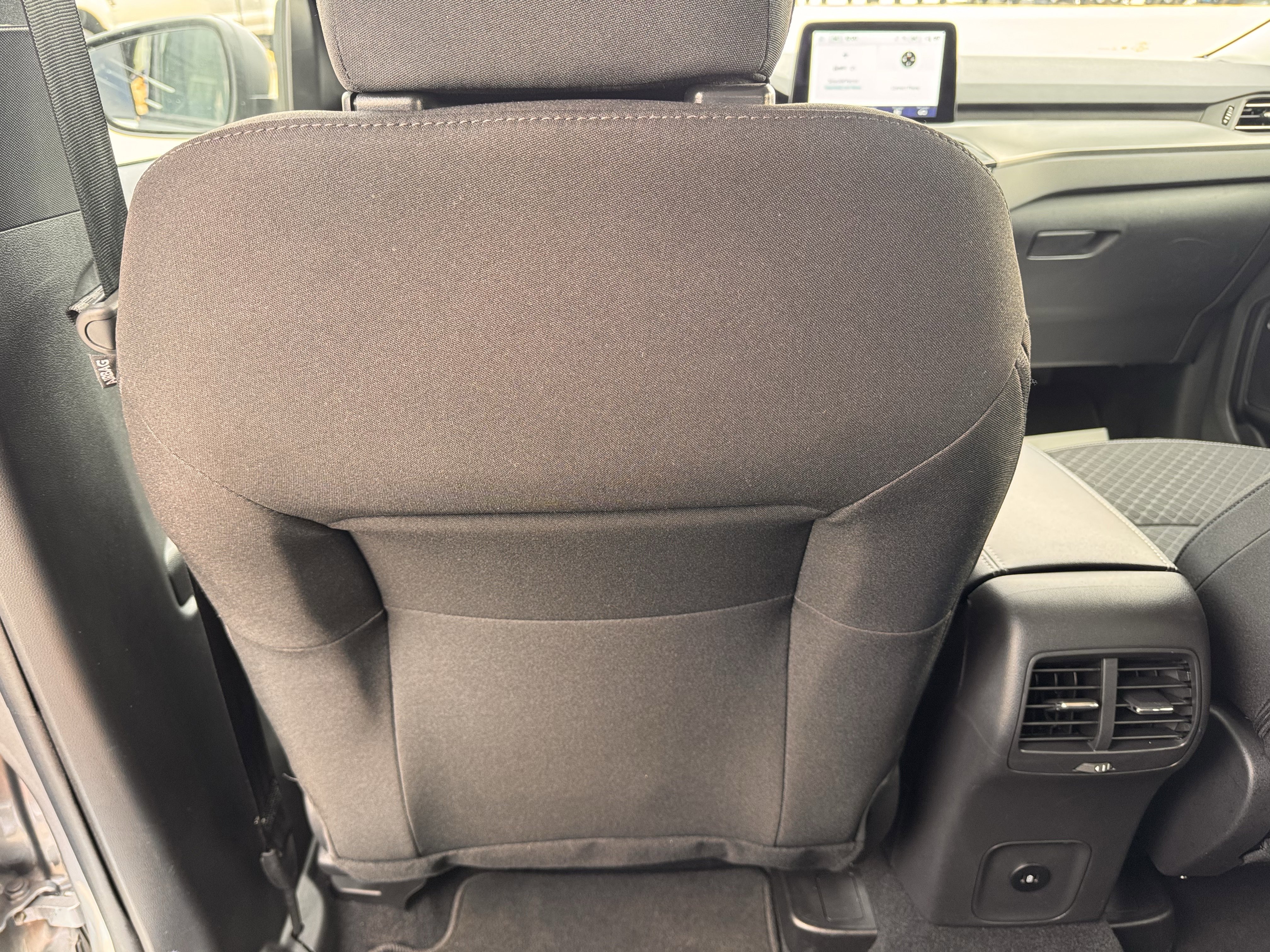 Certified 2024 Ford Escape Active w/ Cold Weather Package image 31