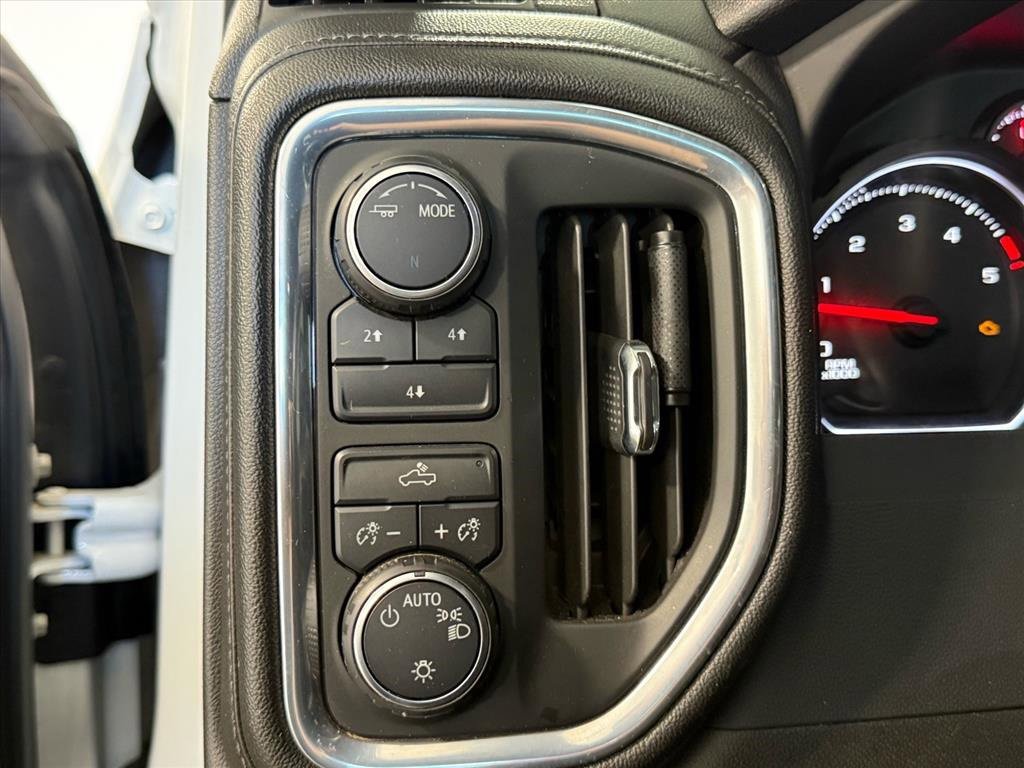 Used 2023 Chevrolet Silverado 2500 LT image 18