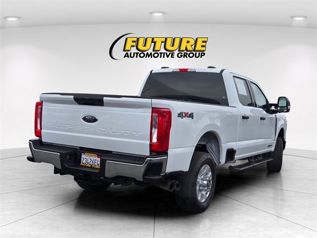 Certified 2023 Ford F350 XLT image 3