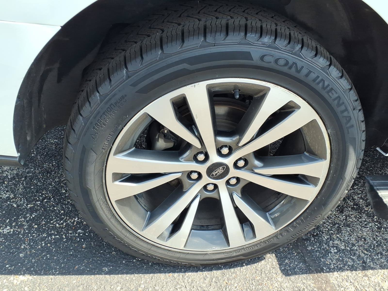 Certified 2021 Ford Expedition Max Limited RWD image 25