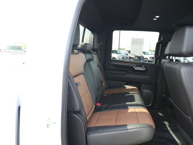 Used 2024 Chevrolet Silverado 2500 High Country w/ Z71 Off-Road Package AWD/4WD image 31