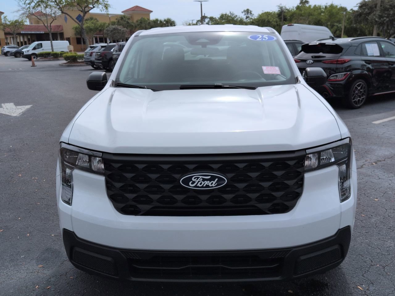 Certified 2025 Ford Maverick XL image 9