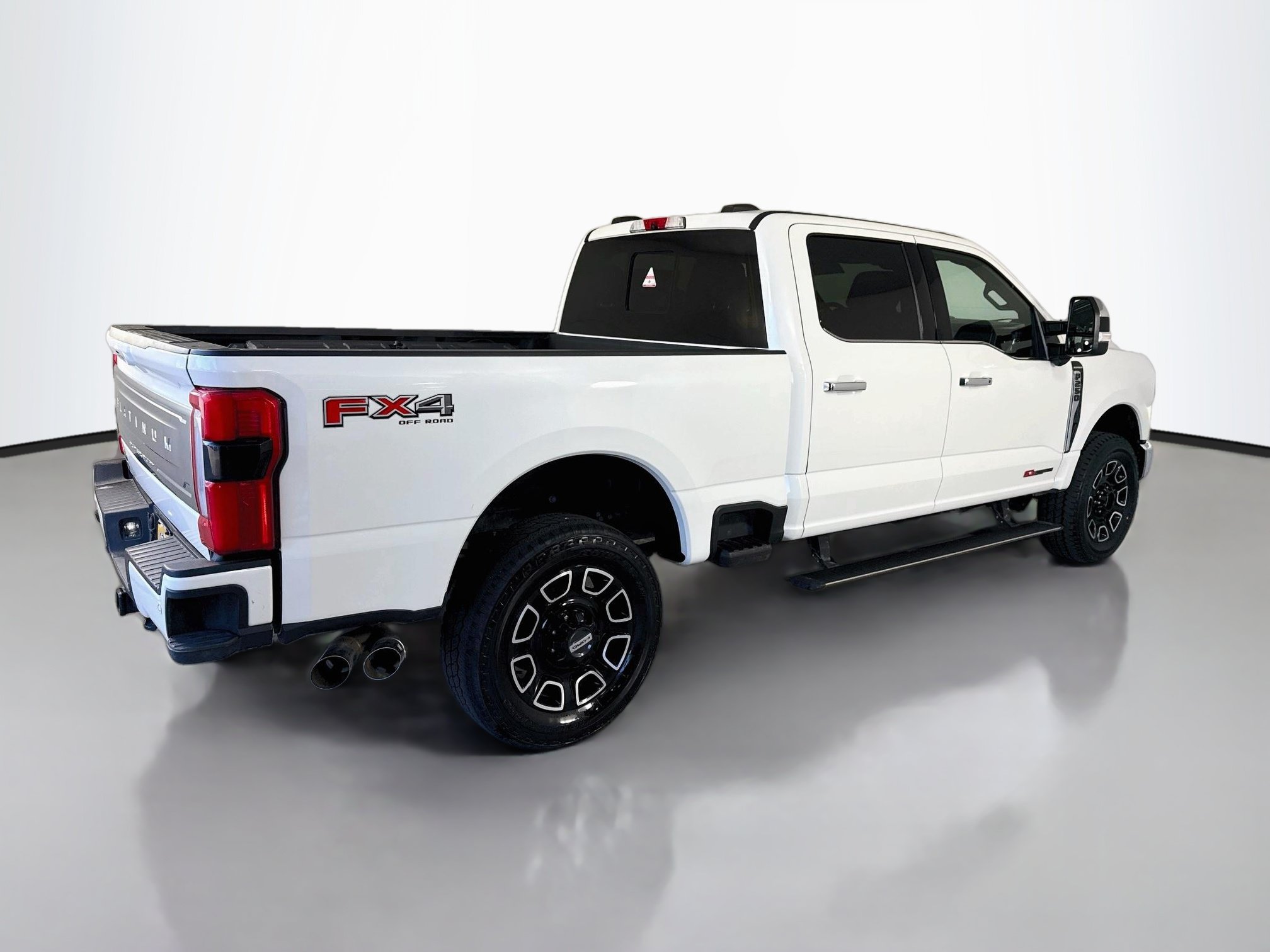 Certified 2024 Ford F250 Platinum AWD/4WD image 7