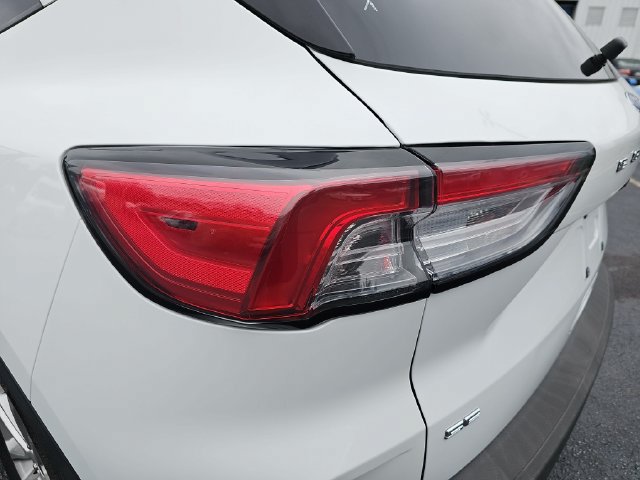 Certified 2022 Ford Escape SE w/ Convenience Package FWD image 37