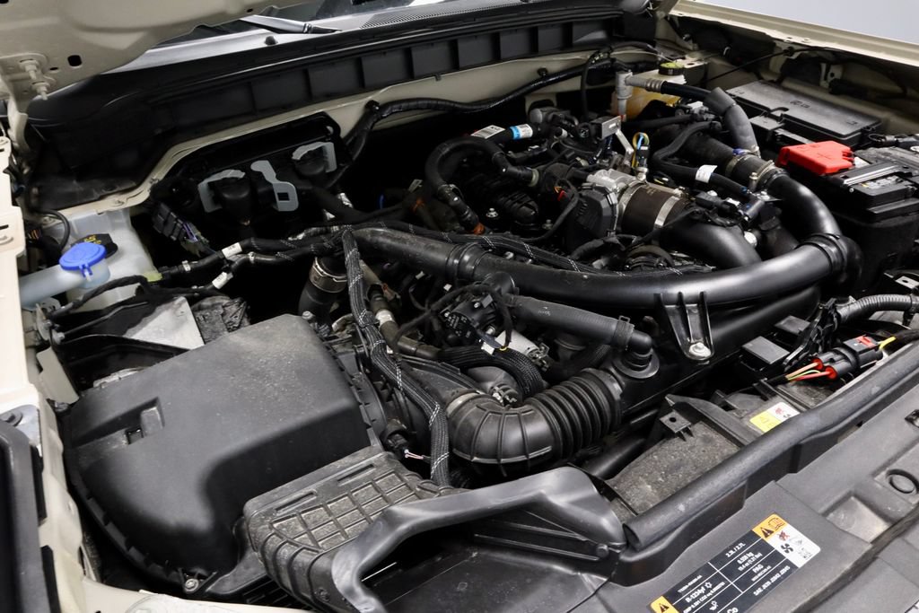 Certified 2025 Ford Bronco Outer Banks AWD/4WD image 18