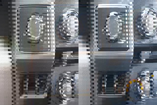 Certified 2017 Ford F250 XLT w/ XLT Premium Package image 24