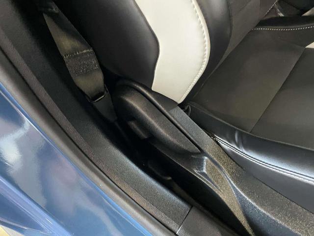 Certified 2021 Ford Mustang Shelby GT500 w/ Carbon Fiber Track Pack image 25