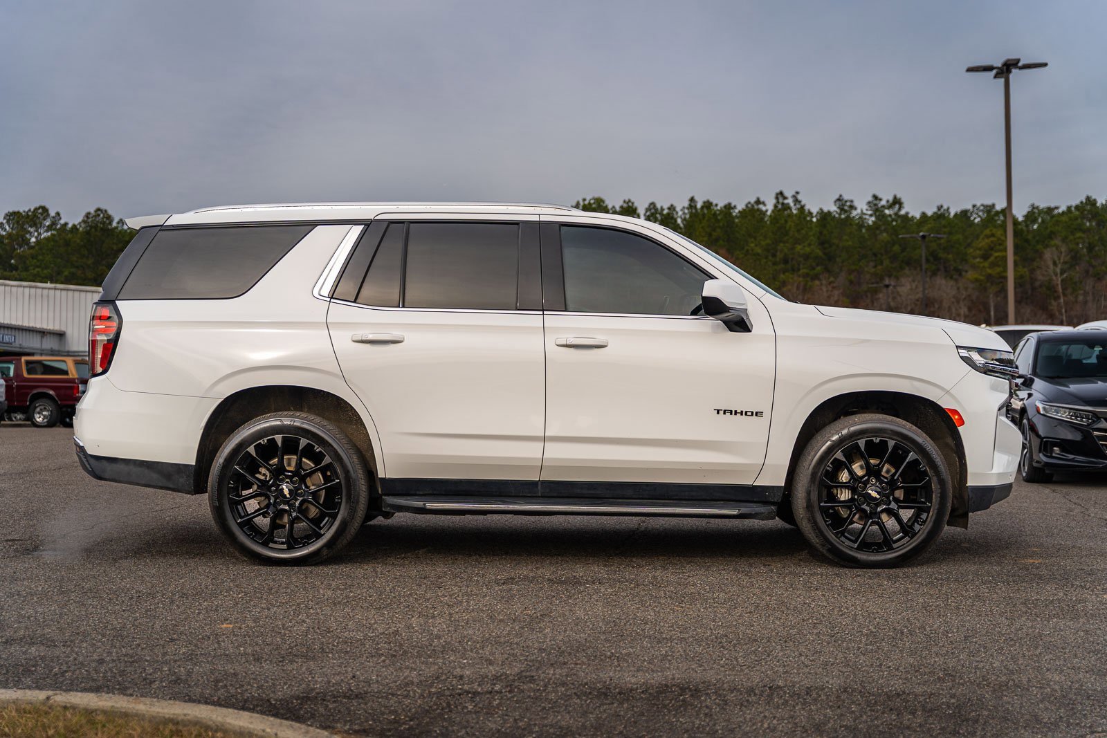 Used 2023 Chevrolet Tahoe LS image 6