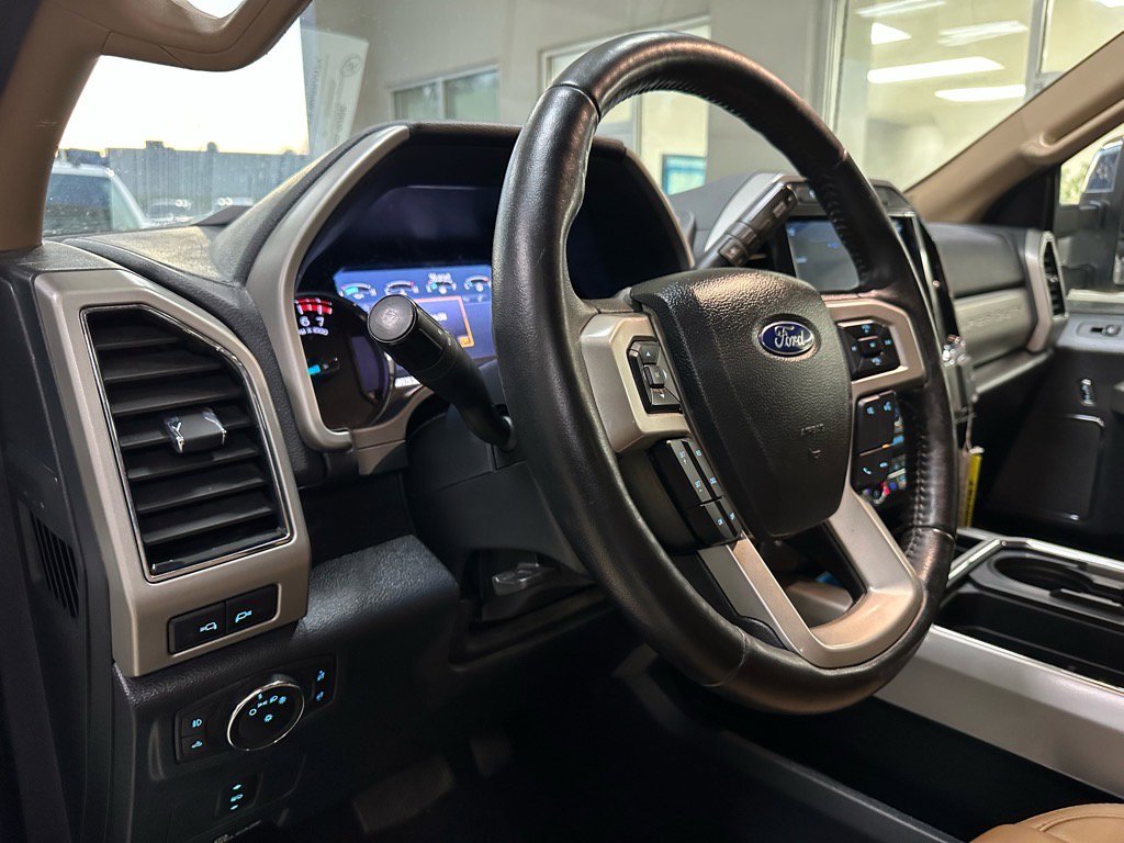 Certified 2022 Ford F250 Lariat w/ Chrome Package image 22